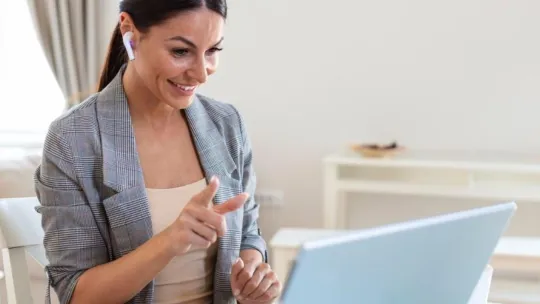 El networking en los MBA online: cómo construir relaciones profesionales a distancia